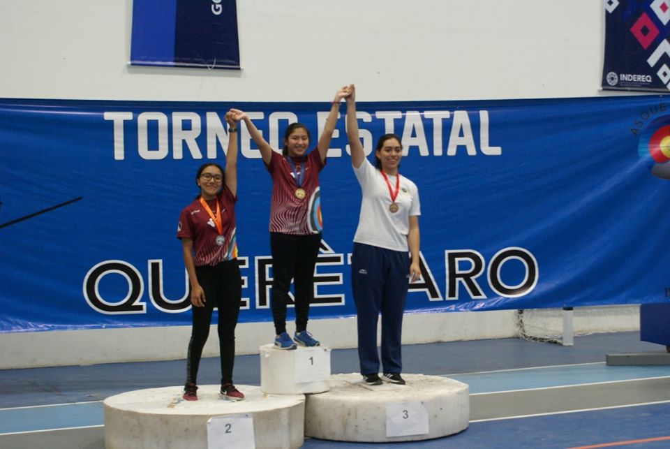 Disputan Campeonato Estatal Bajo Techo en Querétaro