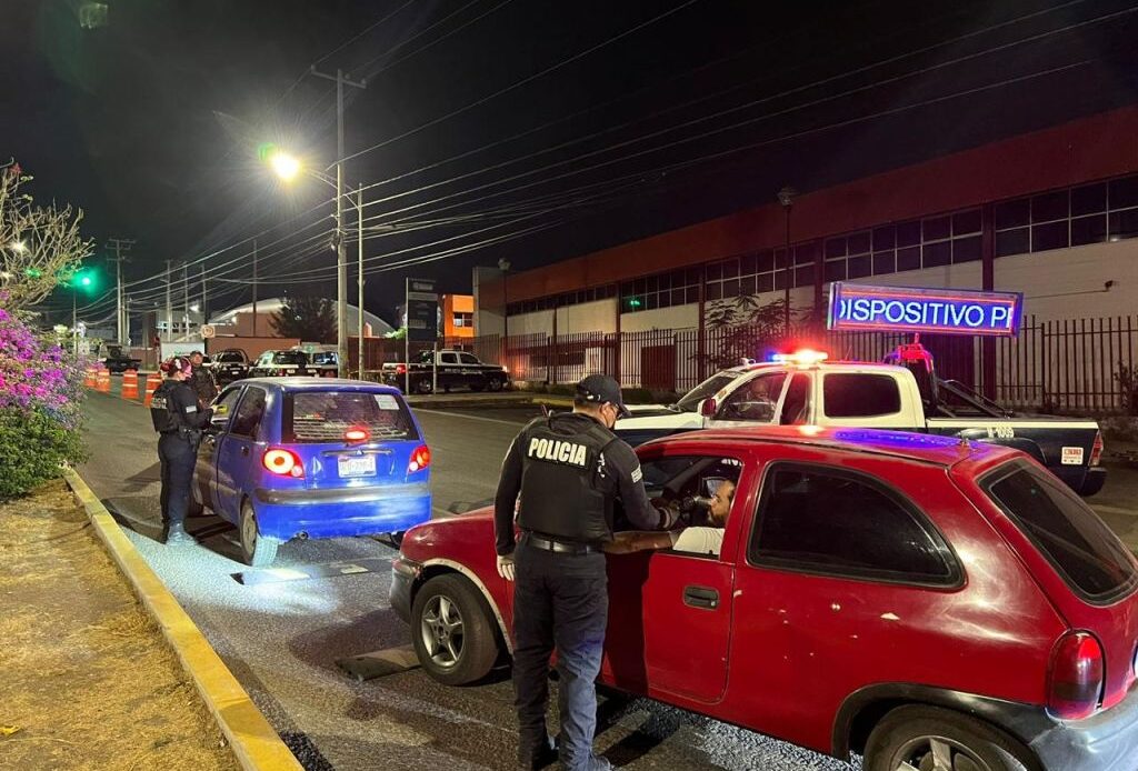 25 conductores detenidos por rebasar niveles de alcoholemia en la capital de Querétaro