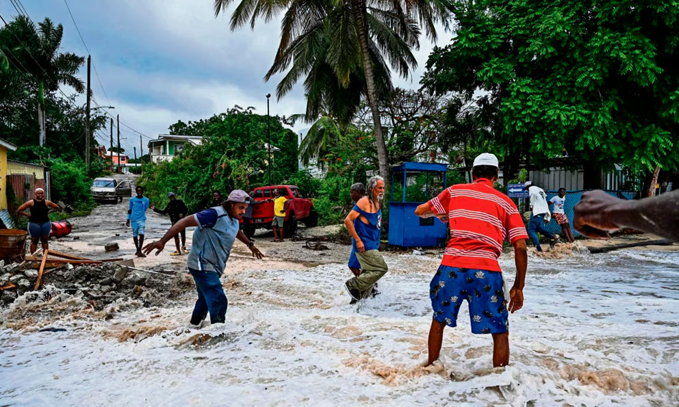 *Huracán ‘Beryl’ devasta el Caribe: Golpea a Jamaica y las islas orientales